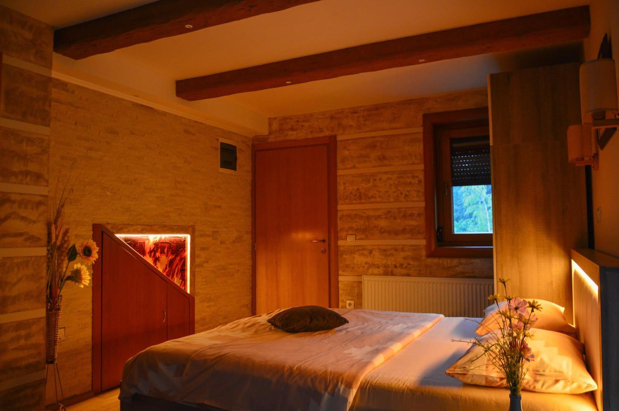 Apartments Josipovic ズラティボール 部屋 写真